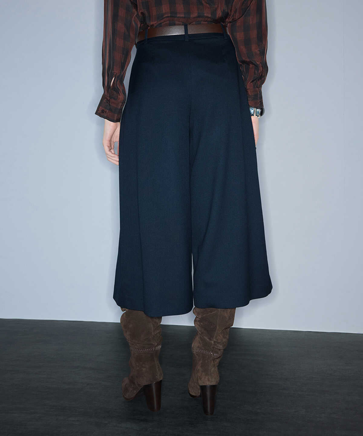 Belted Palazzo Bermuda Trousers