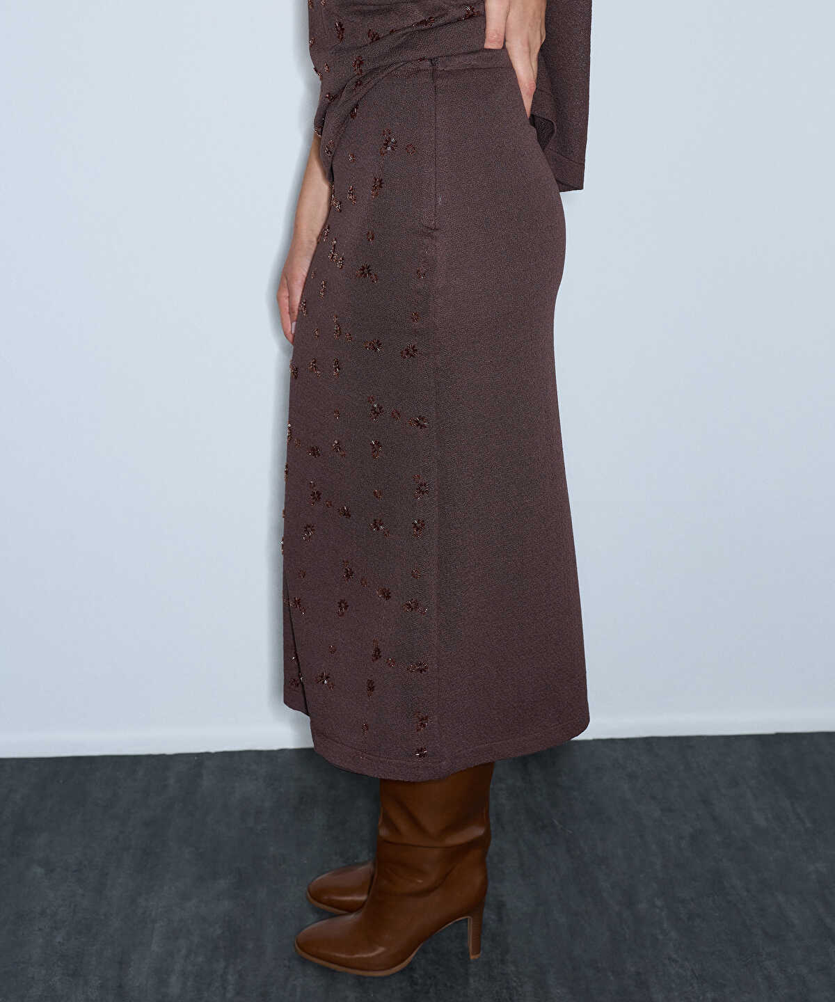Zoomed Beaded Knit Midi Skirt