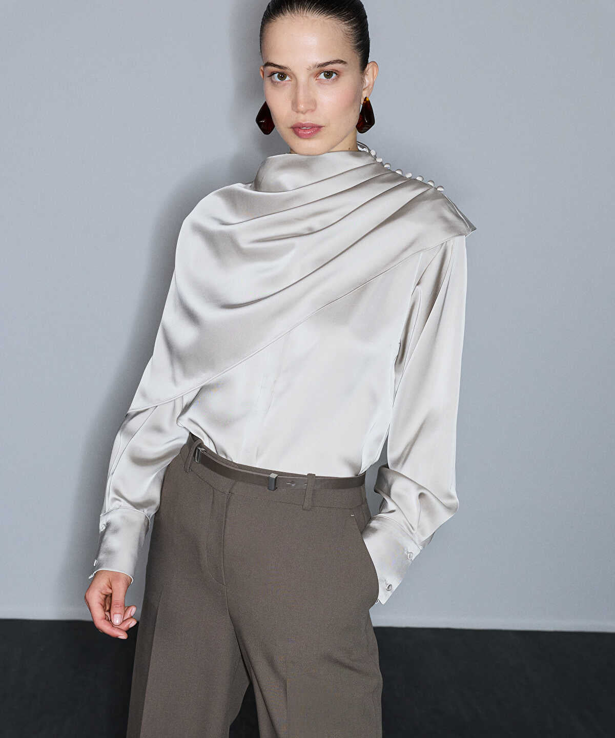 Shiny Blouse with Detachable Cape