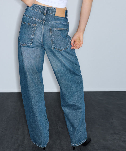 Wide-Leg Jeans with Rhinestones