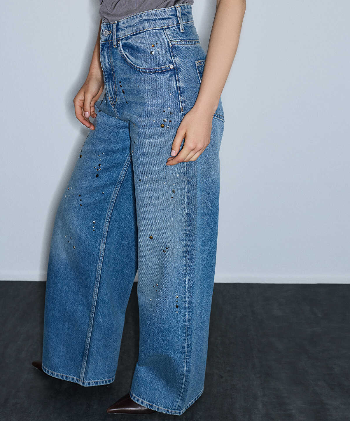 Zoomed Stud-Embellished Wide-Leg Jeans