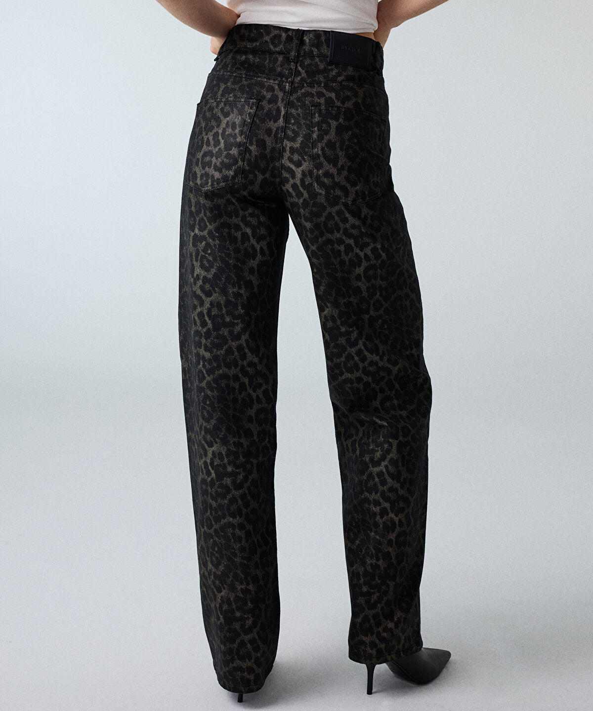 Zoomed Leopard-Print Wide-Leg Jeans