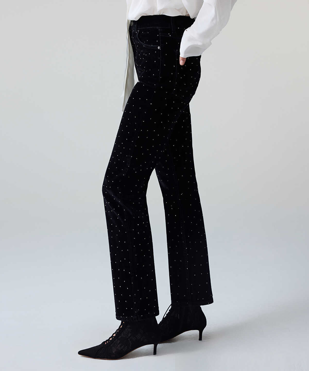 Rhinestone-Embellished Straight-Fit Jeans