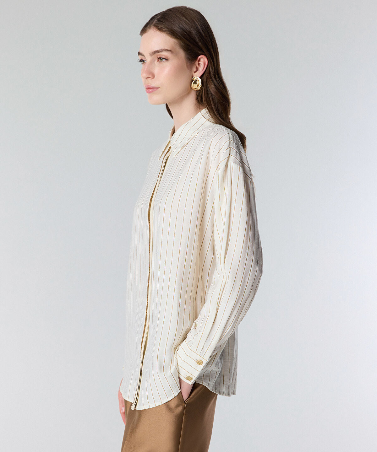 Contrast Trim Striped Shirt