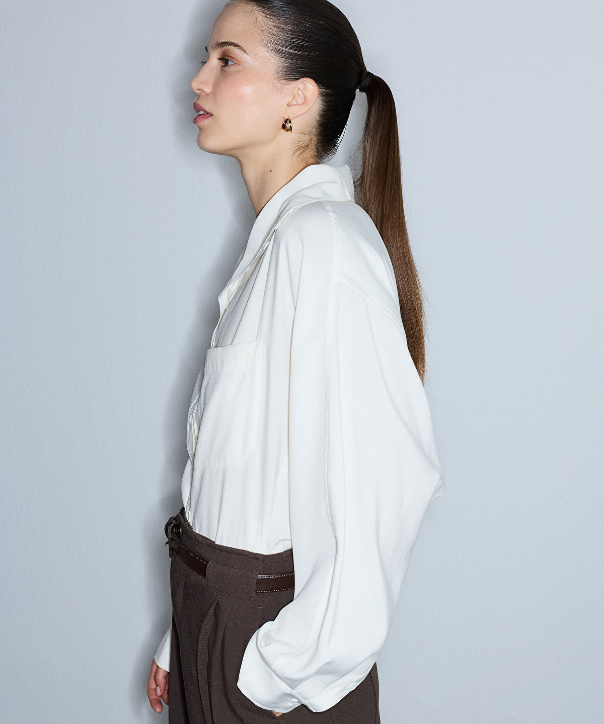 Zoomed Oversized Shirt with Draped Collar