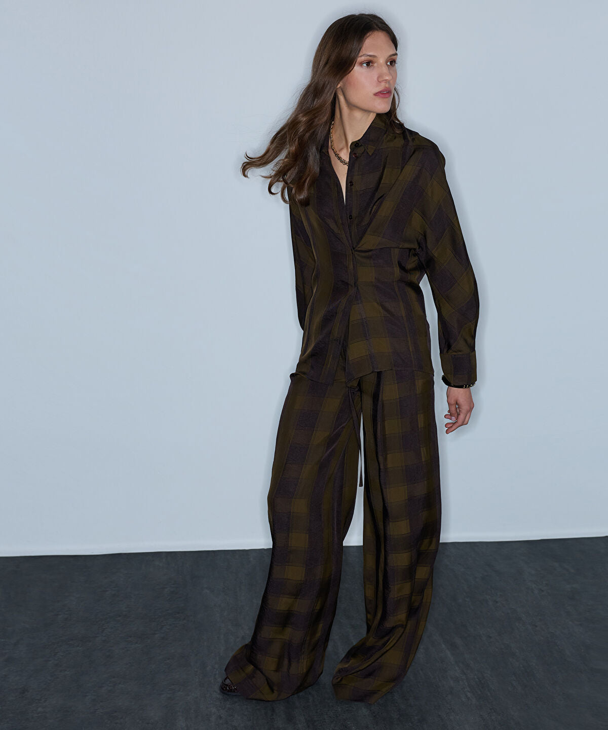 Asymmetric Plaid Shirt