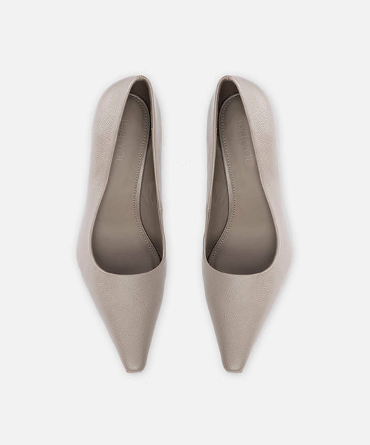 HIGH-HEELS