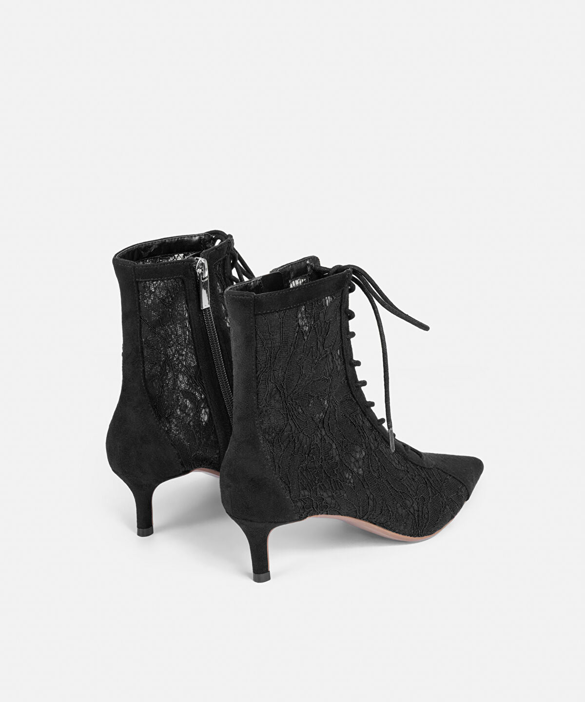 Zoomed BOOTS