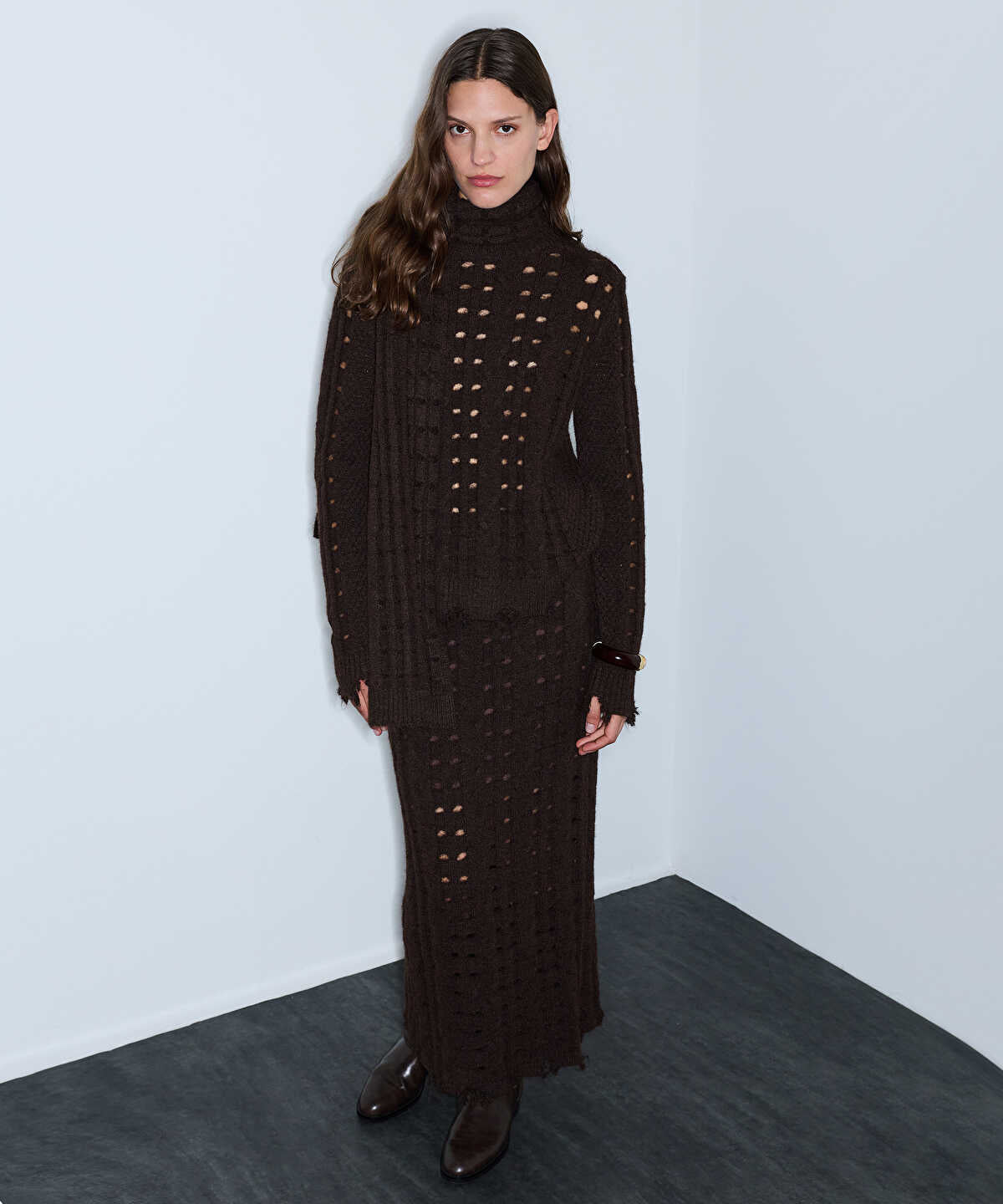 Raw Edge Sweater with Detachable Scarf