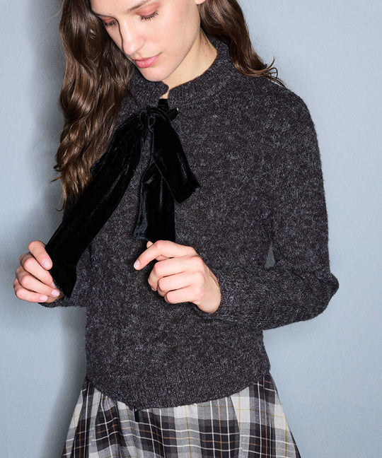 Cardigan with Detachable Bow
