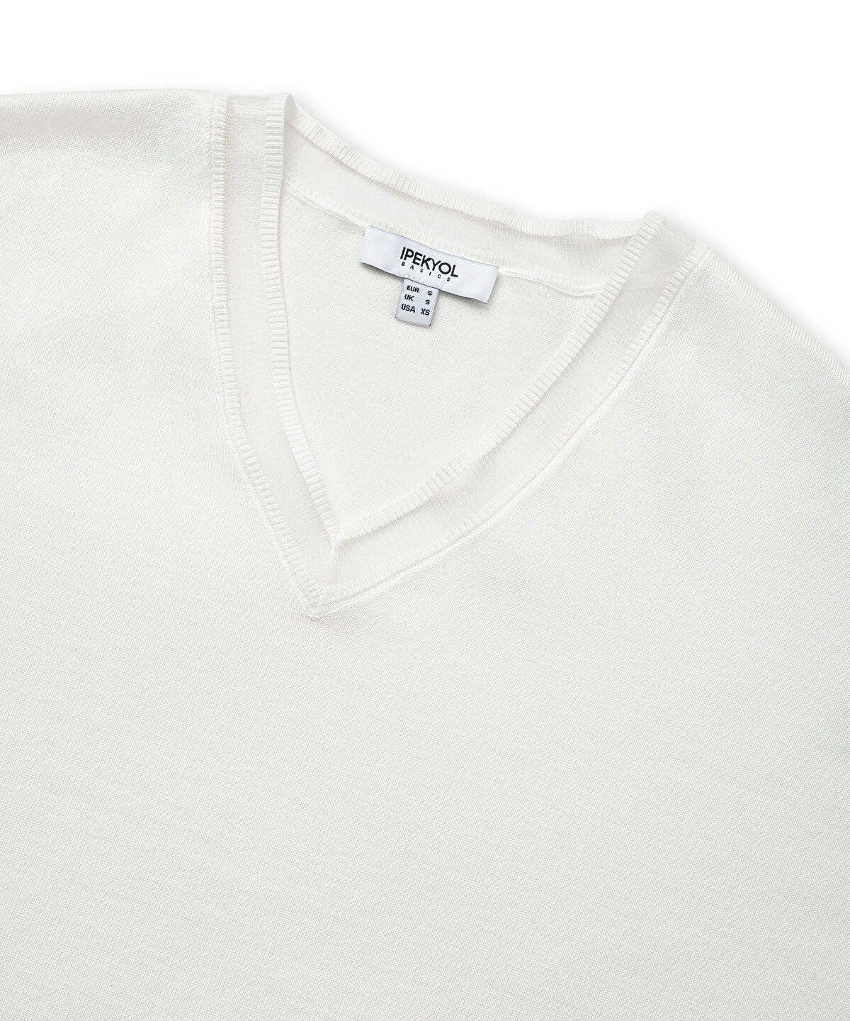 Zoomed Knit Top with Tulle Trim