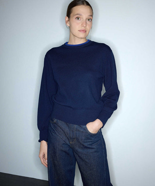 Contrast Collar Knit Top