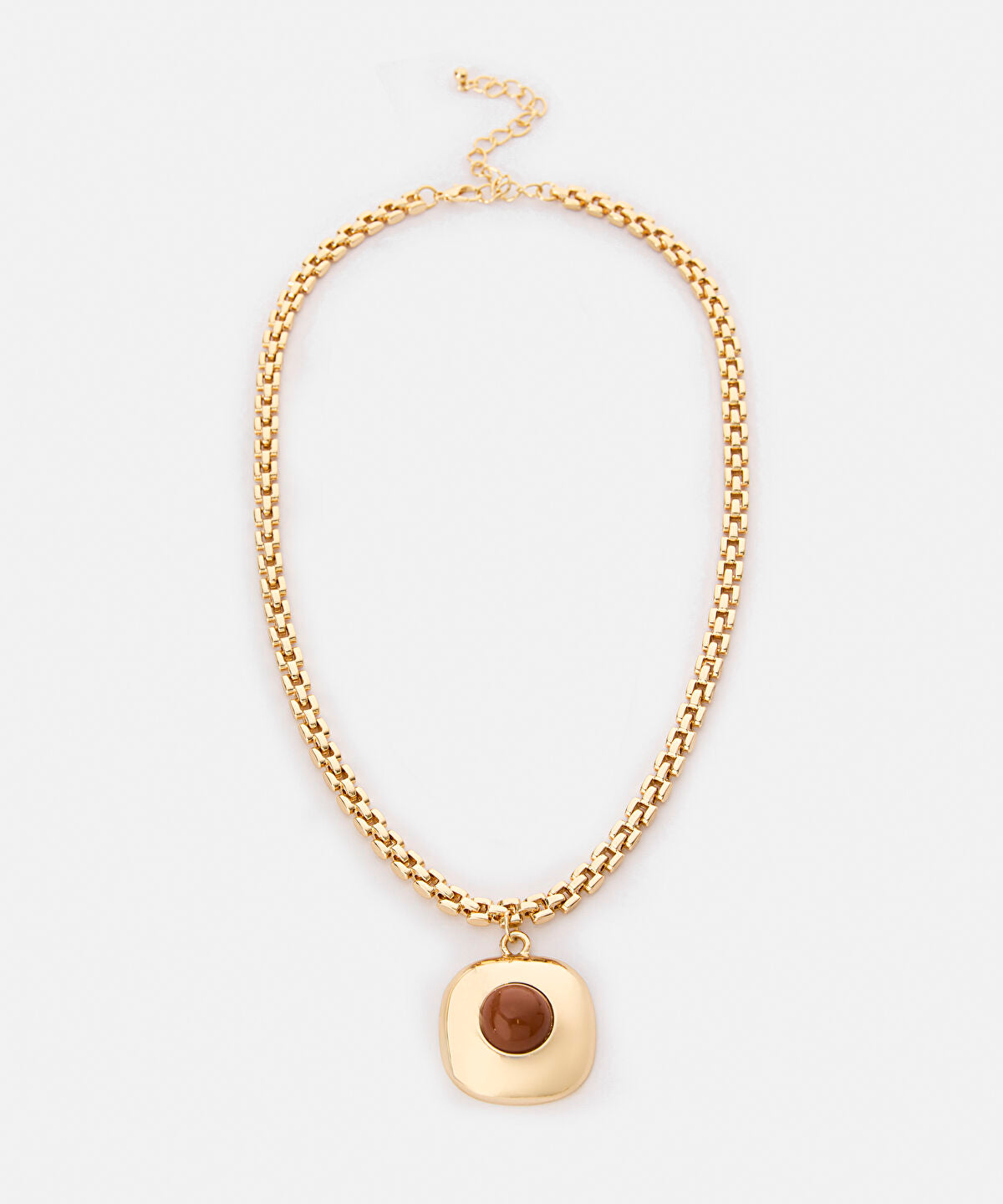 Zoomed Contrast Bead Chain Necklace