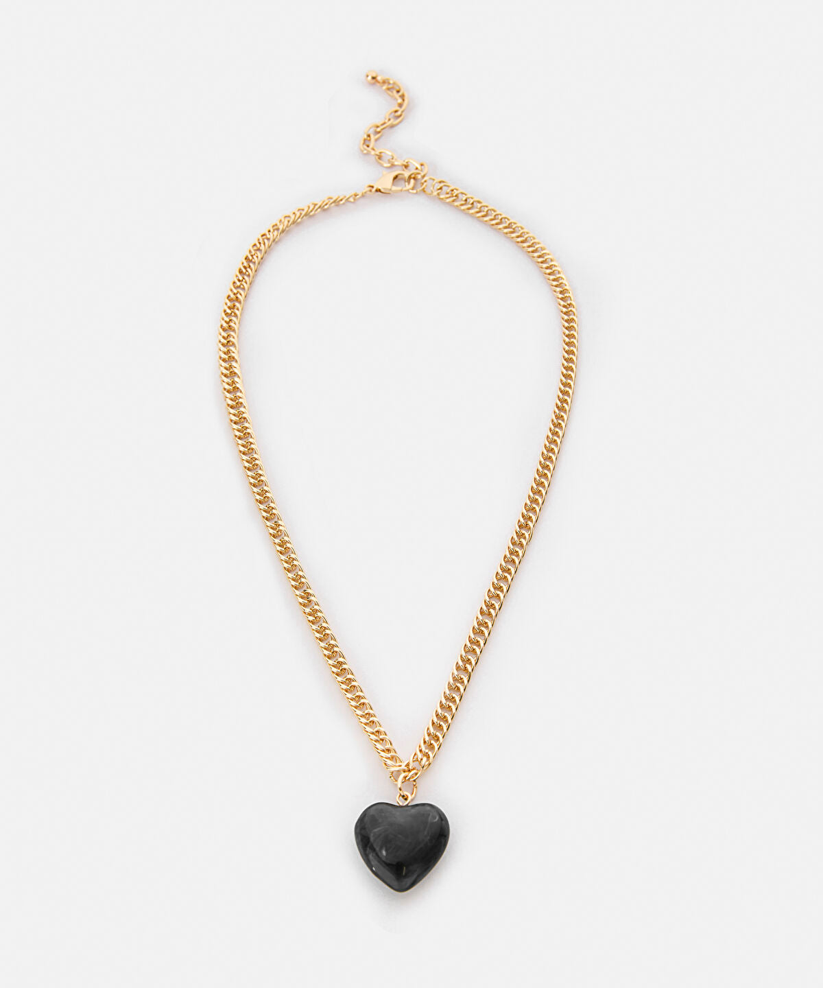 Zoomed Heart-Pendant Chain Necklace