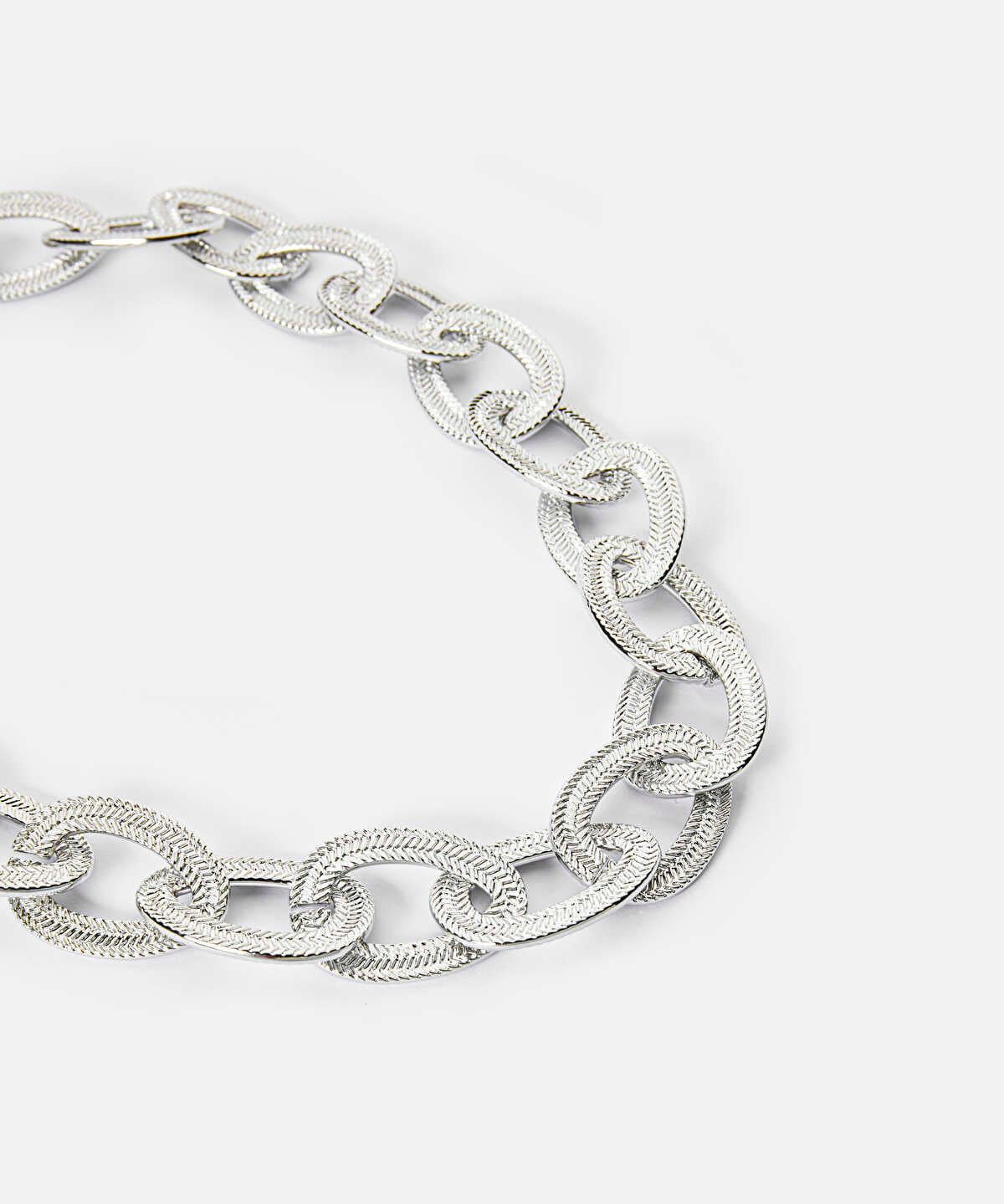 Intertwined Textured Necklace