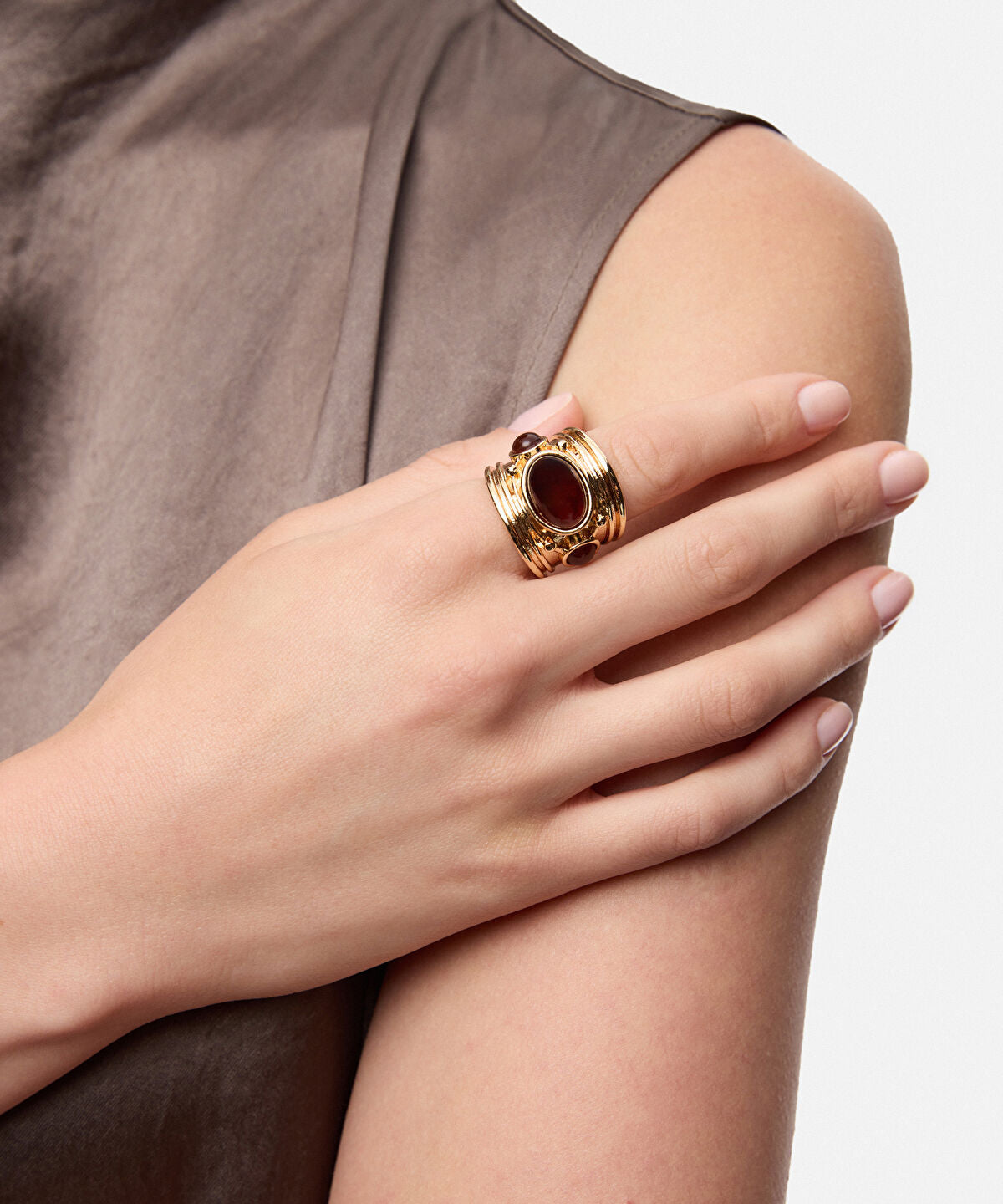 Zoomed Mixed-Bead Metal Ring