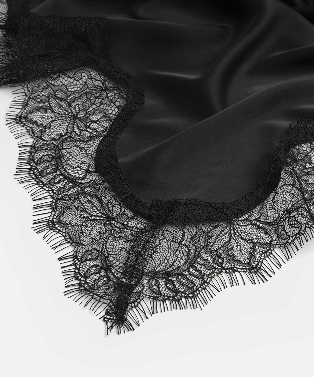 Lace-Trimmed Viscose Shawl