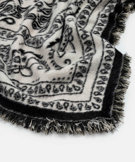 Reversible Patterned Shawl