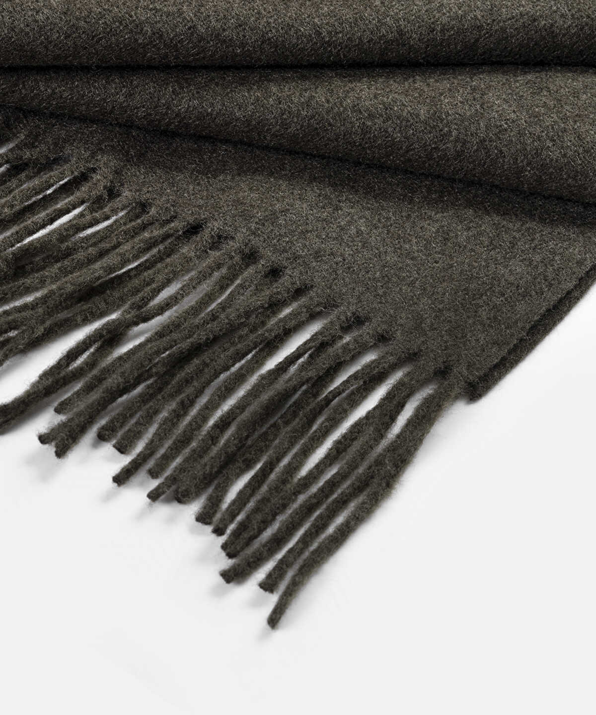 Basic Fringed Scarf