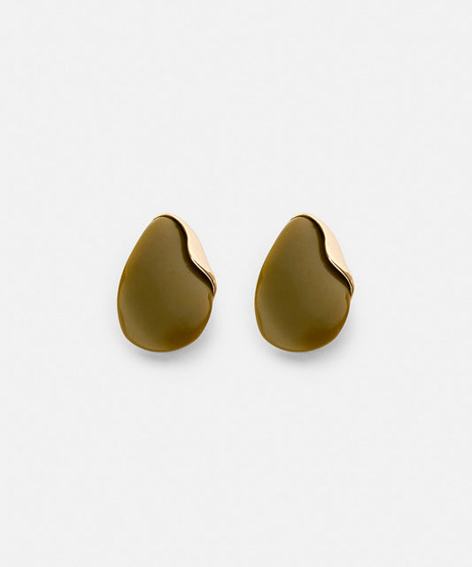 Contrasting-Piece Earrings