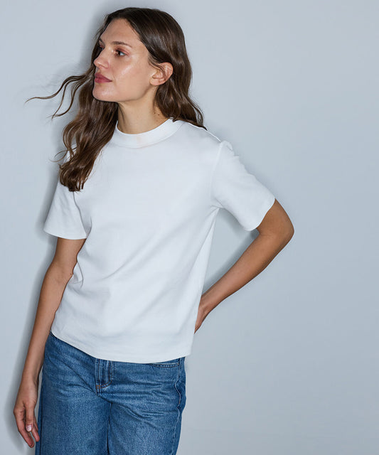 Basic T-Shirt