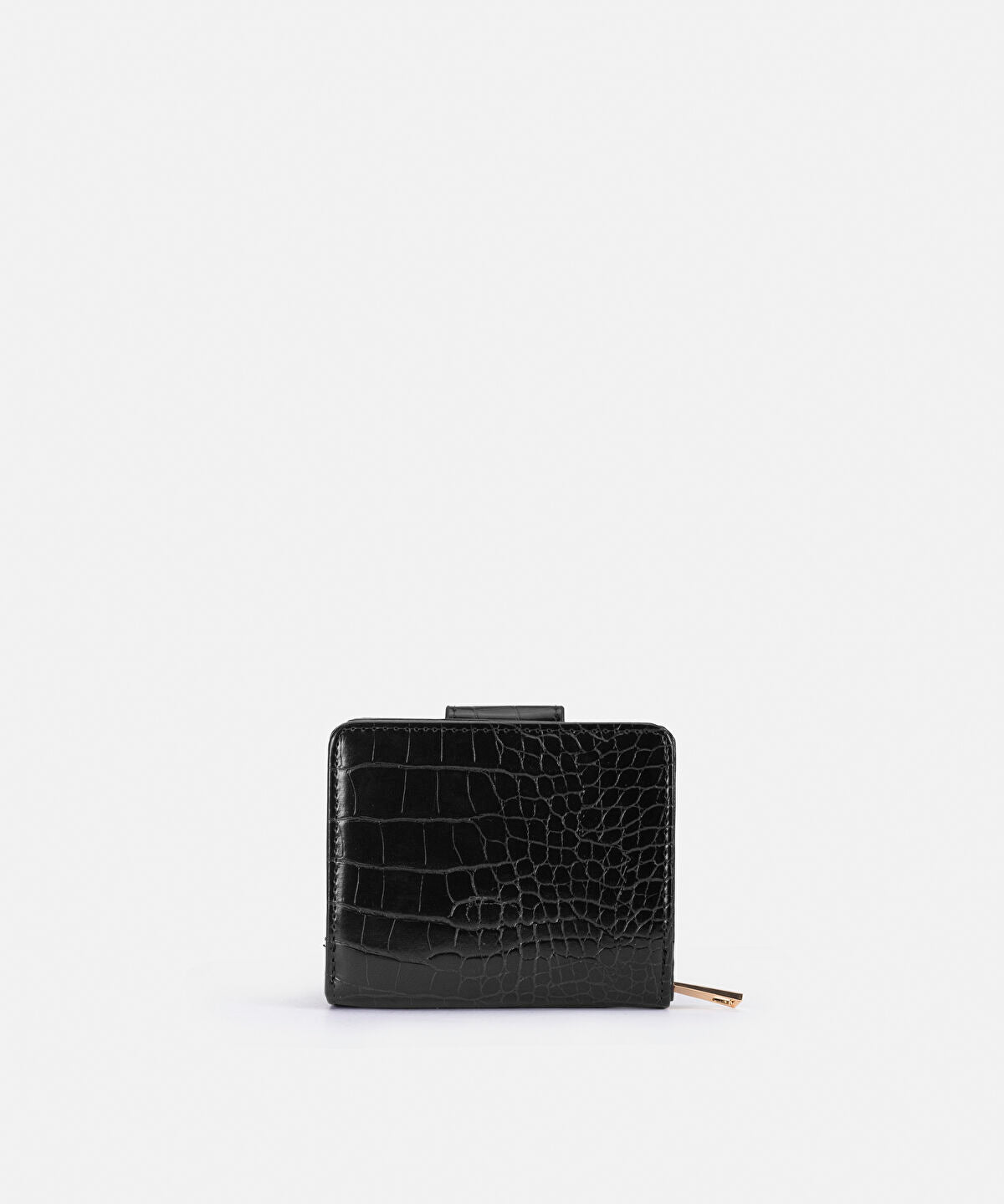 Zoomed Croc-Effect Wallet