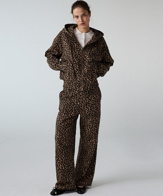 Oversized Leopard-Print Sweatshirt