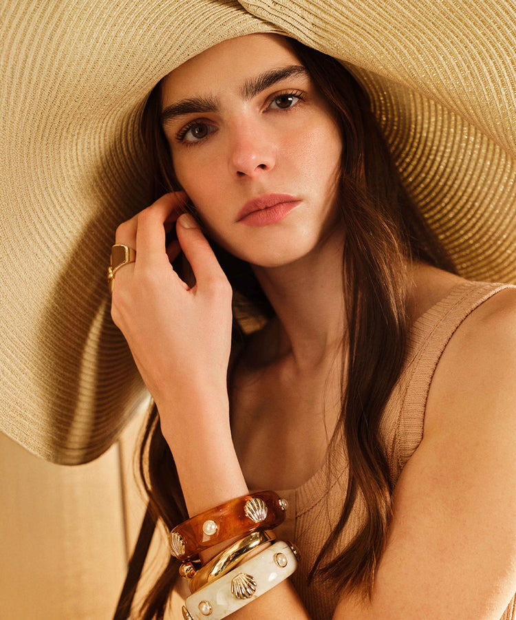 SUMMER ACCENTS